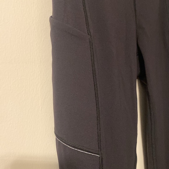 Lululemon black leggings - Picture 2 of 6